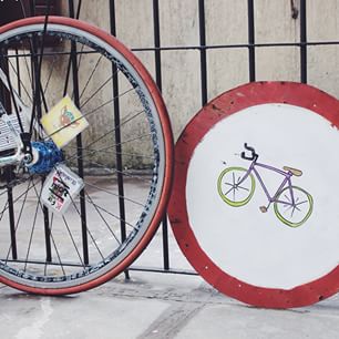 Vem de bike pra nossa loja! Lima e Silva, 1519 - Porto Alegre