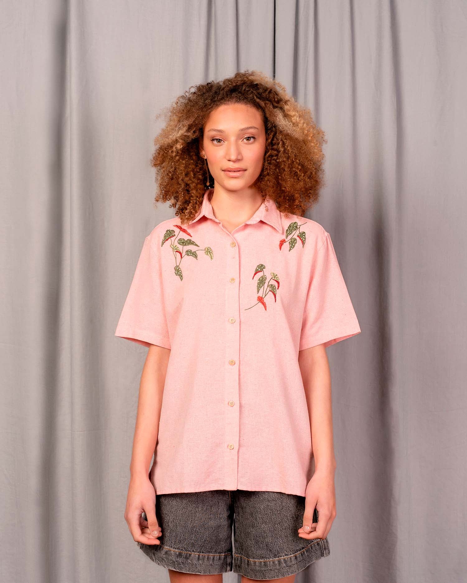 CAMISA GAZE ROSA INSECTA + PROJETO FIO