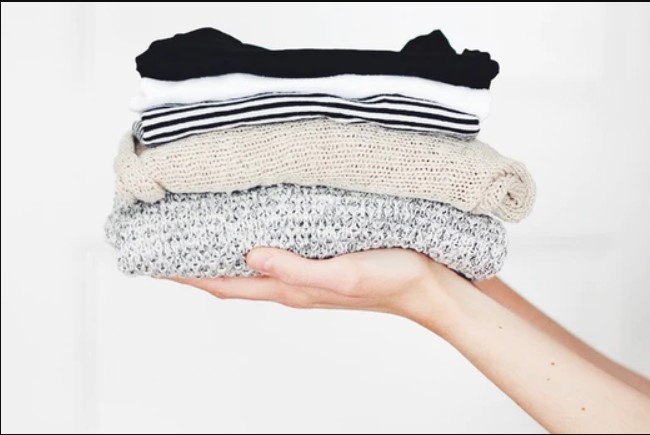 Foto do post Armário-Cápsula: Como Montar o Seu?