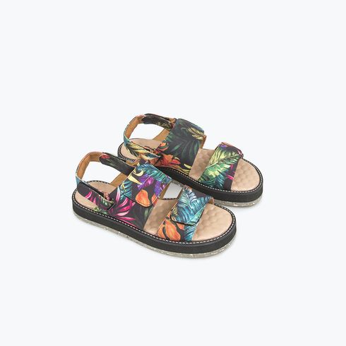Folhagem Technicolor Strap Sandal