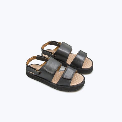Hevea Preto Strap Sandal